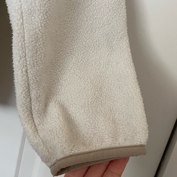 Patagonia Lightweight Synchilla Pullover - Picture 8 of 9